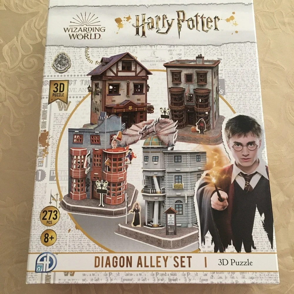 Harry Potter Diagon Alley 3D puzzle - Picture 1 of 5